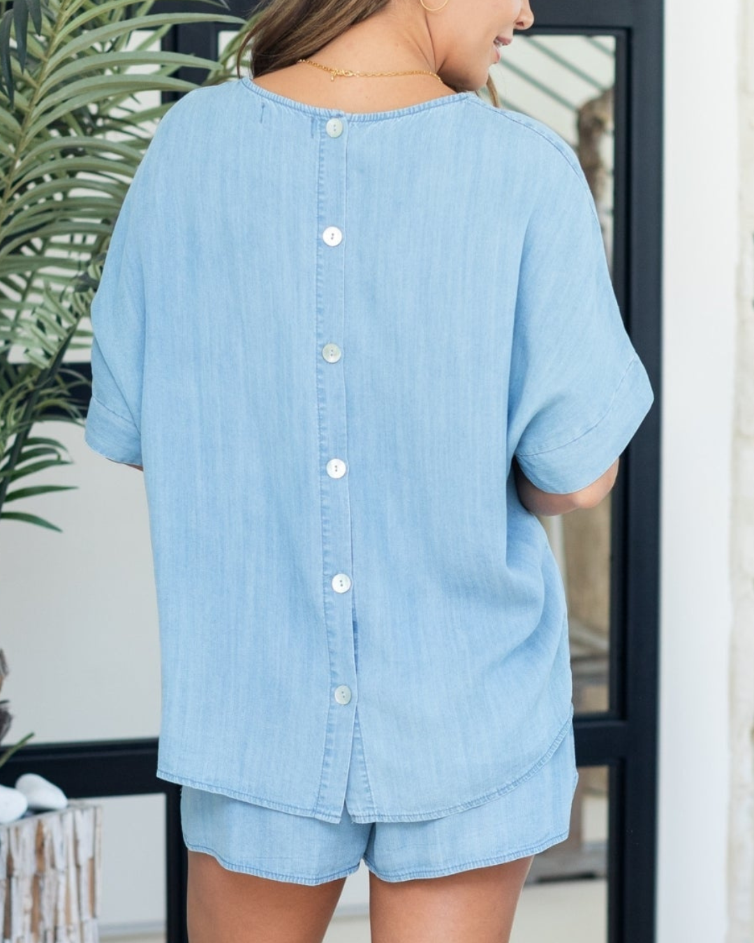 Splendid Iris Lyocell Boxy Short Sleeve with Button Back - 22-502