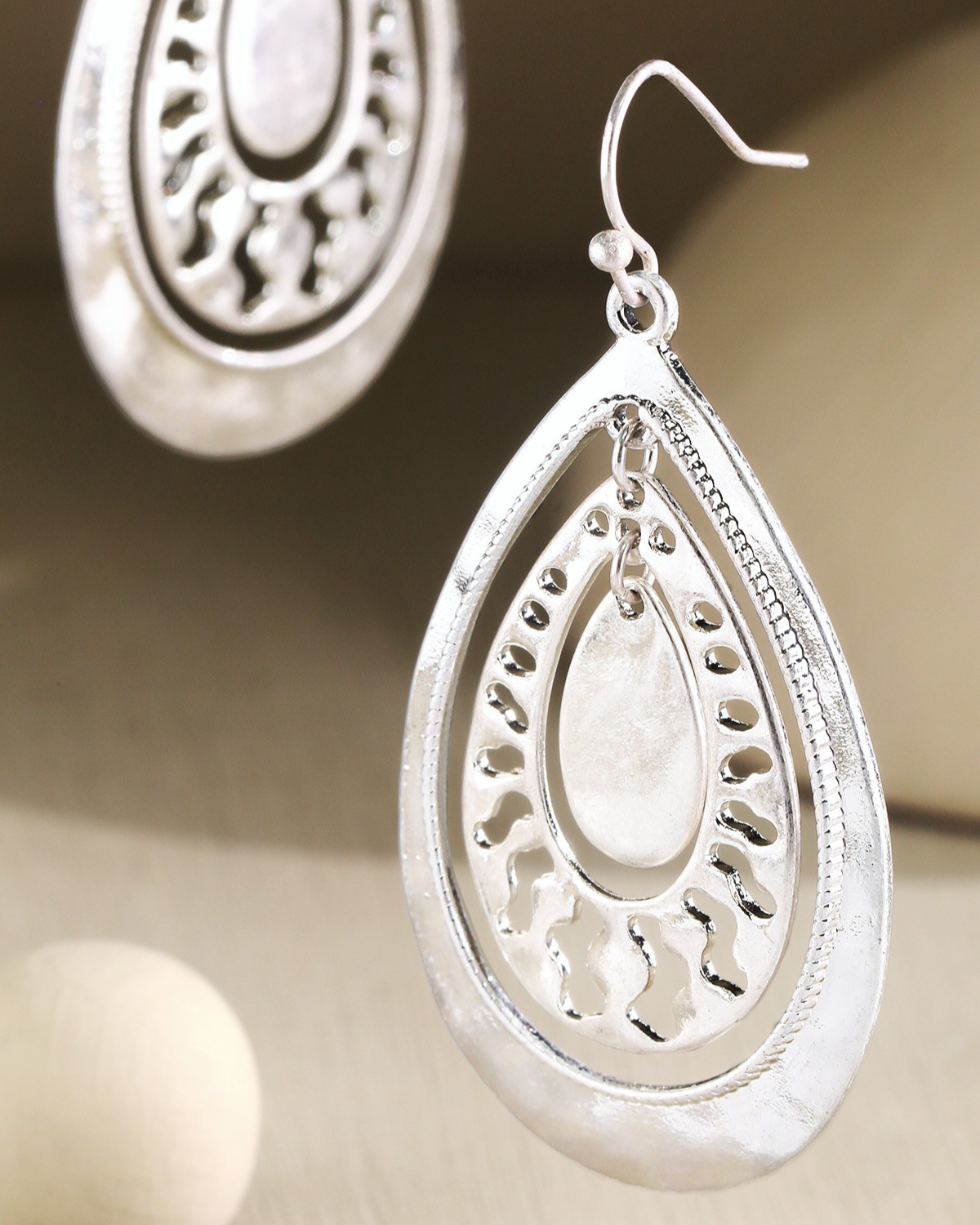 Urbanista Triple Layered Teardrop Earrings (More colors available) - B01he3888