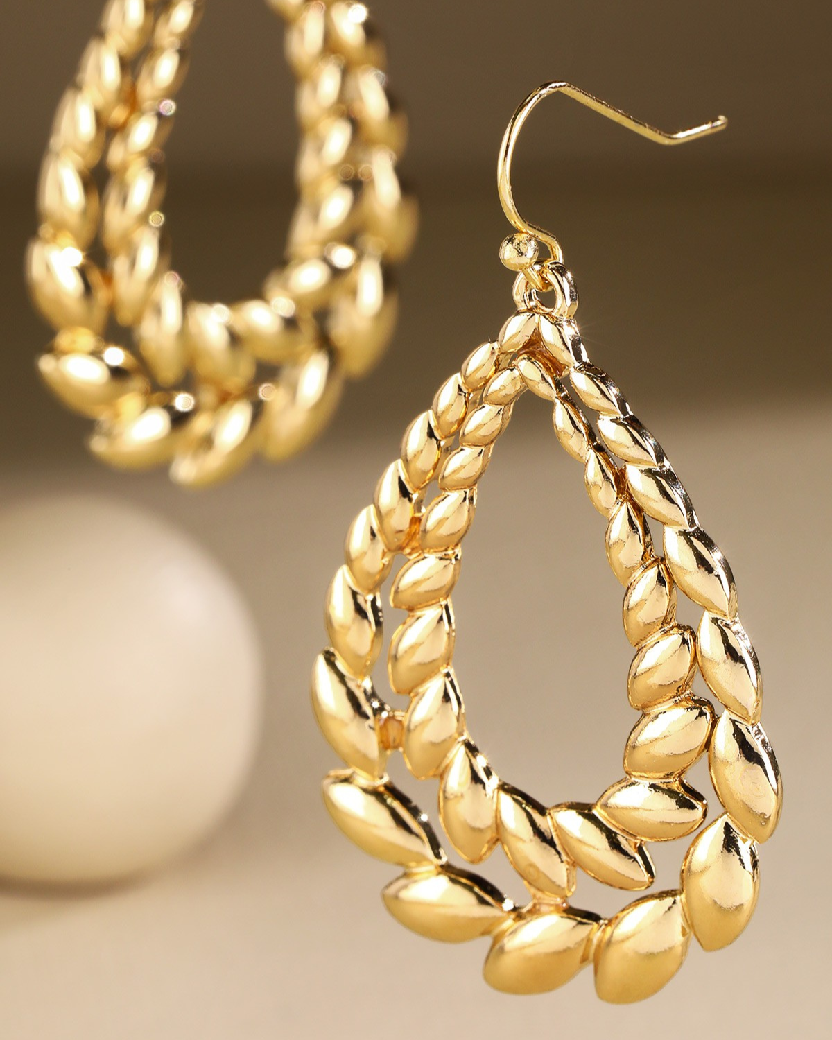 Urbanista Double Layer Bay Leaf Earrings - B01he3919