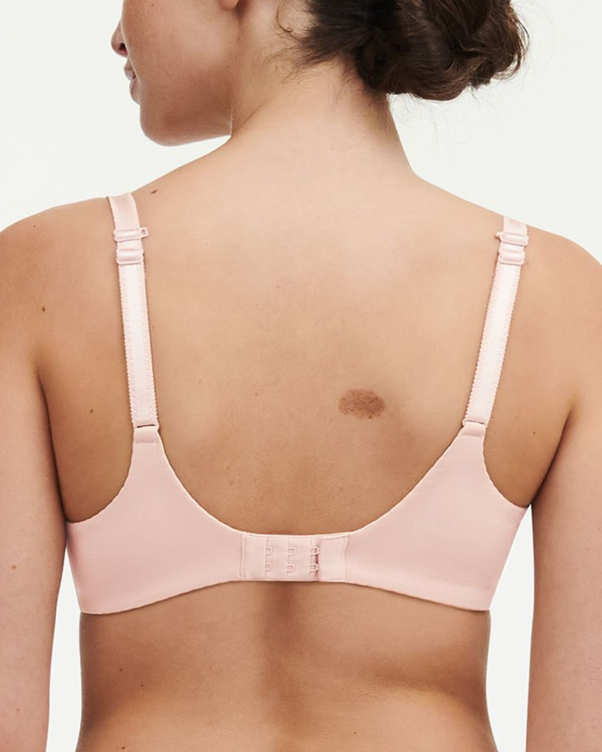 Chantelle Norah Chick Plunge T-Shirt Bra (More Colors Available) - C16MNA