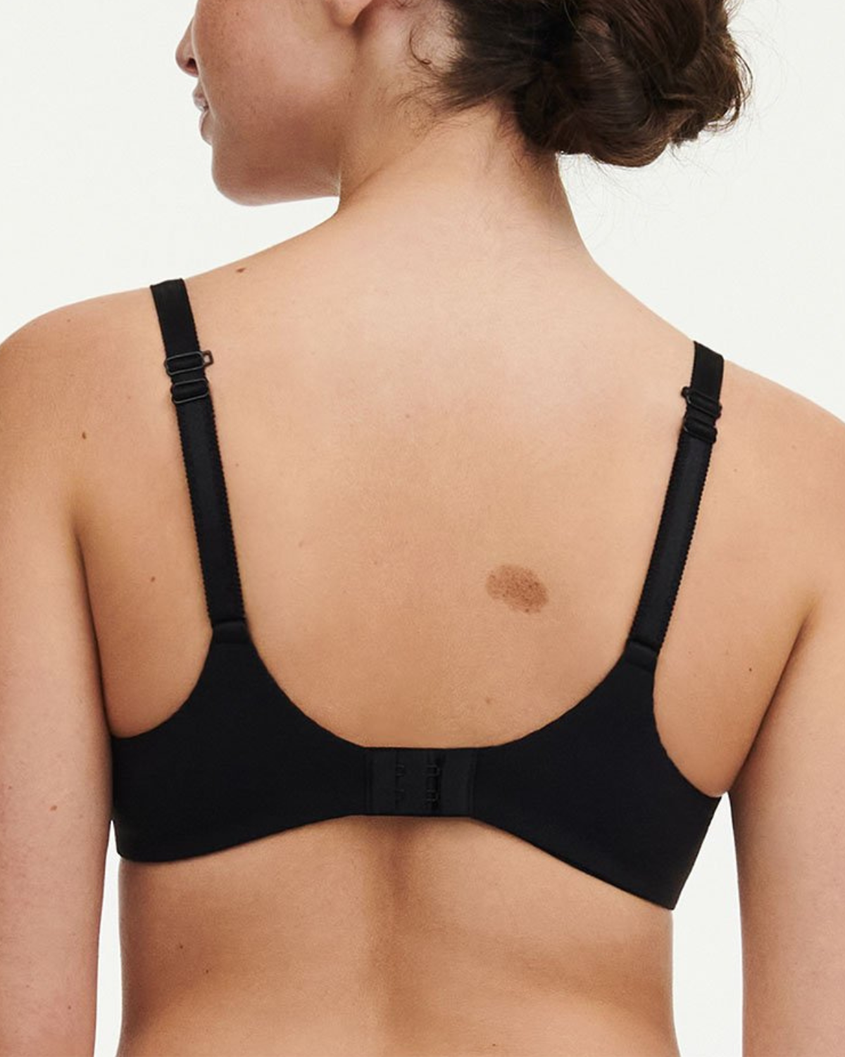 Chantelle Norah Chick Plunge T-Shirt Bra (More Colors Available) - C16MNA