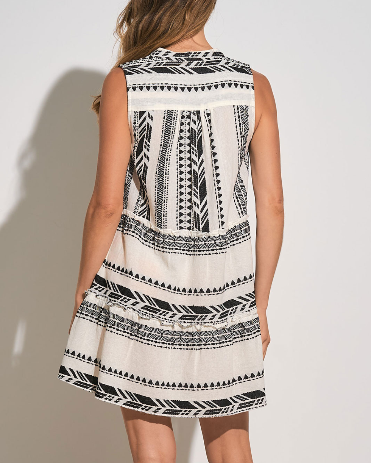 2024 Elan Sleeveless Dress - Cne5665