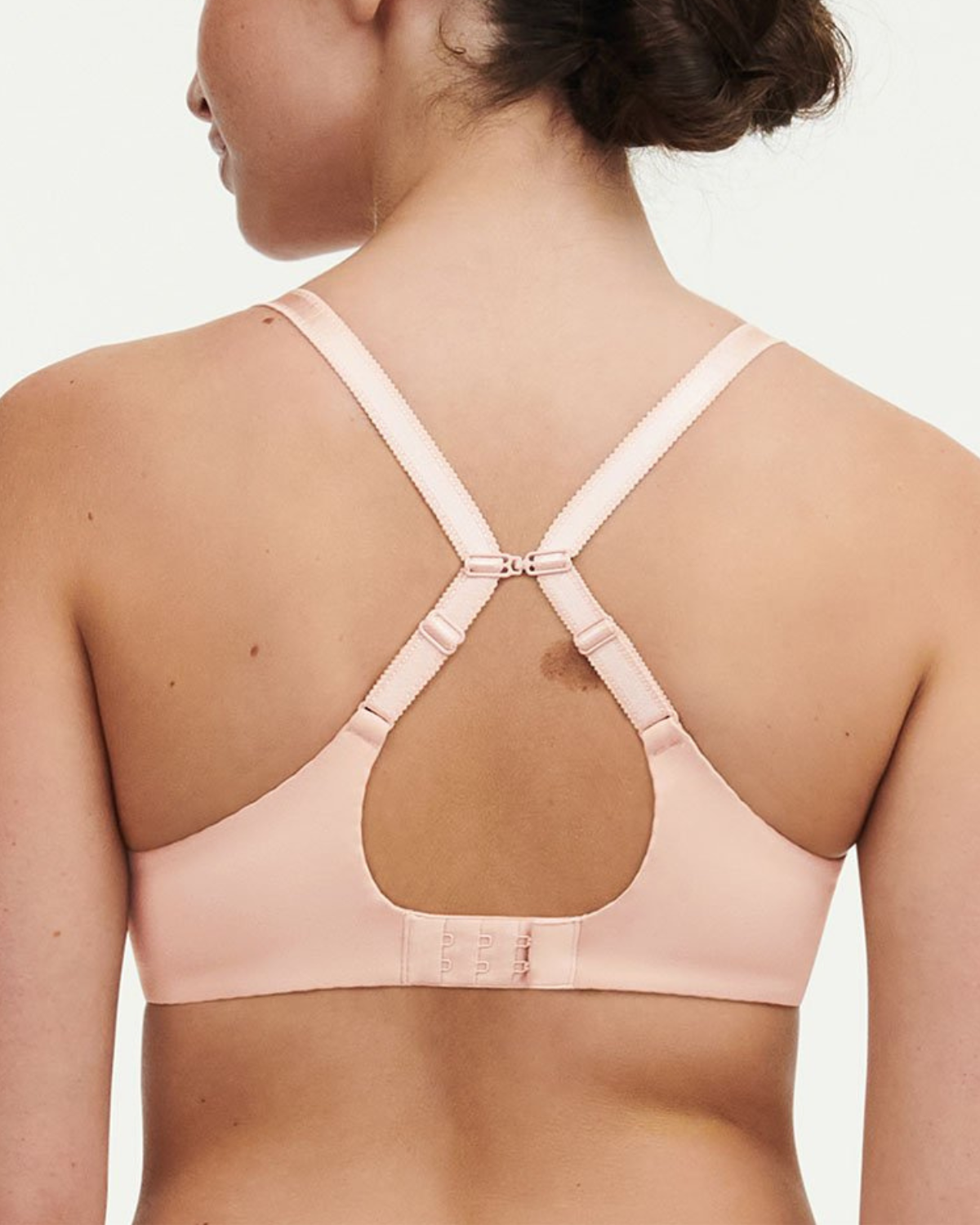 Chantelle Norah Chick Plunge T-Shirt Bra (More Colors Available) - C16MNA