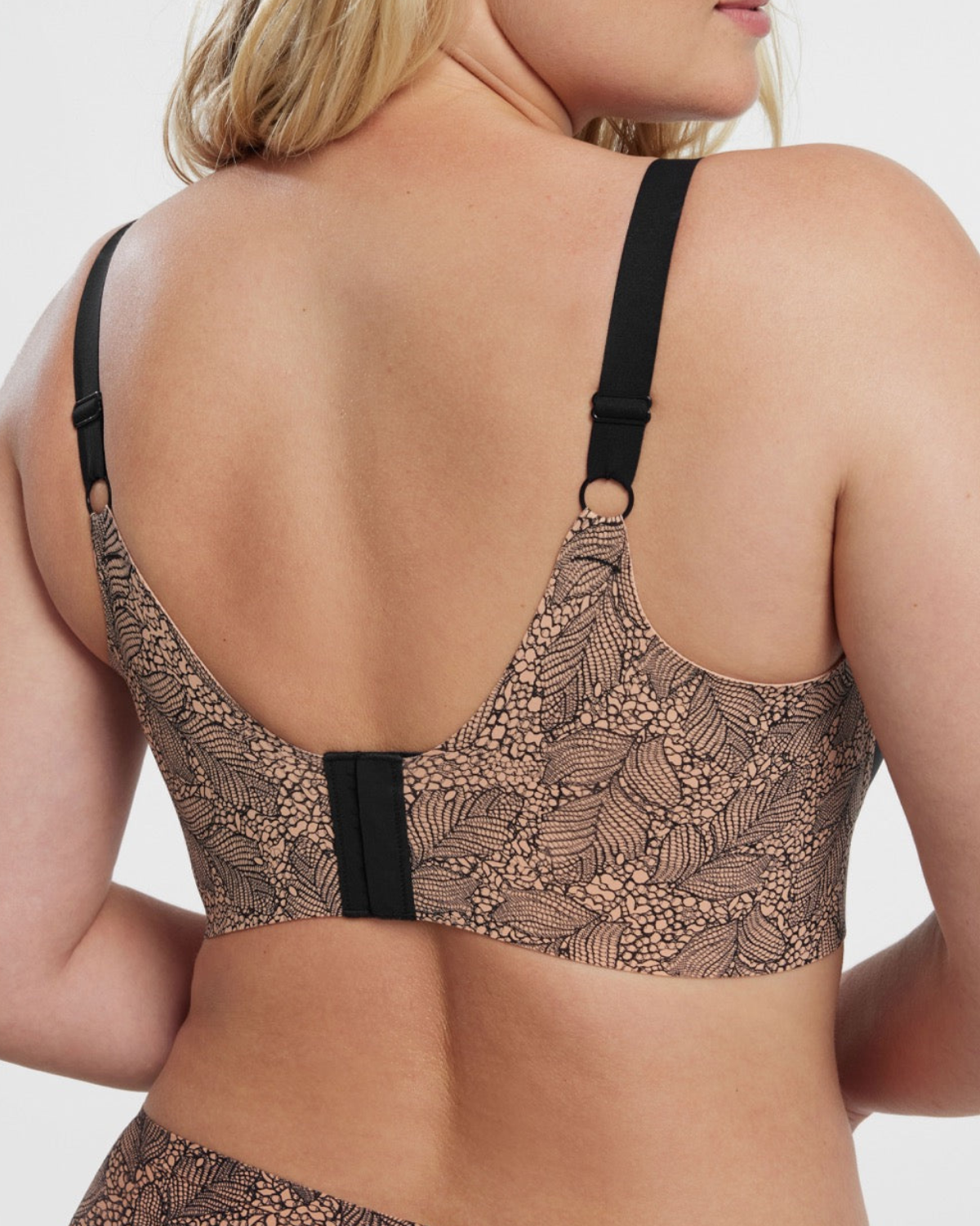 Evelyn & Bobbie Wire Free Beyond Bra (More colors available)