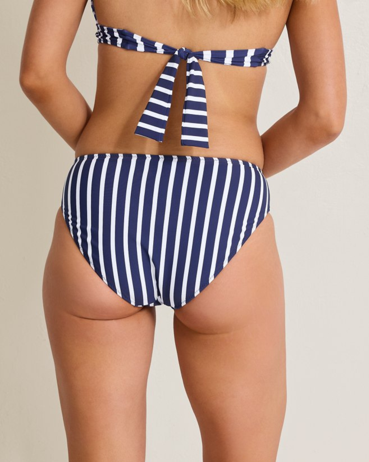 2025 Tommy Bahama Coastline Stripe Reversible High-Waist Bikini Bottoms - Ss200515