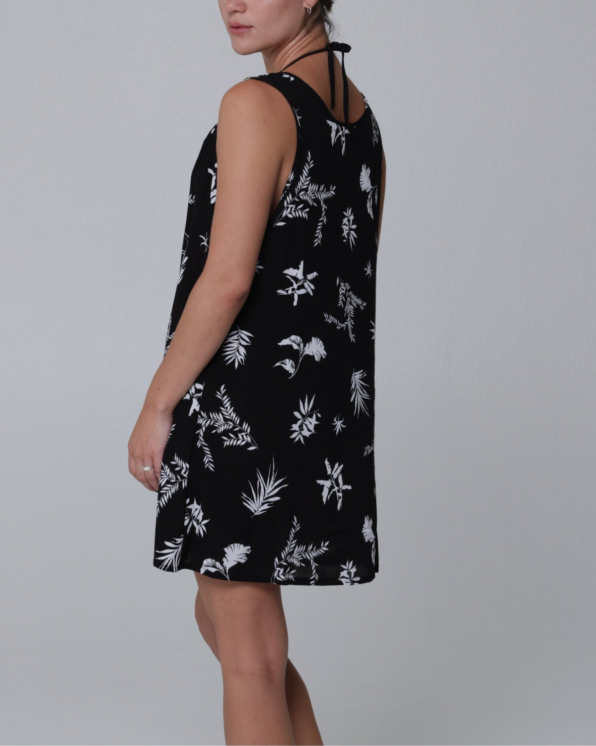 2025 J Valdi Leaf Ring Tank Dress (More colors available) - J21385
