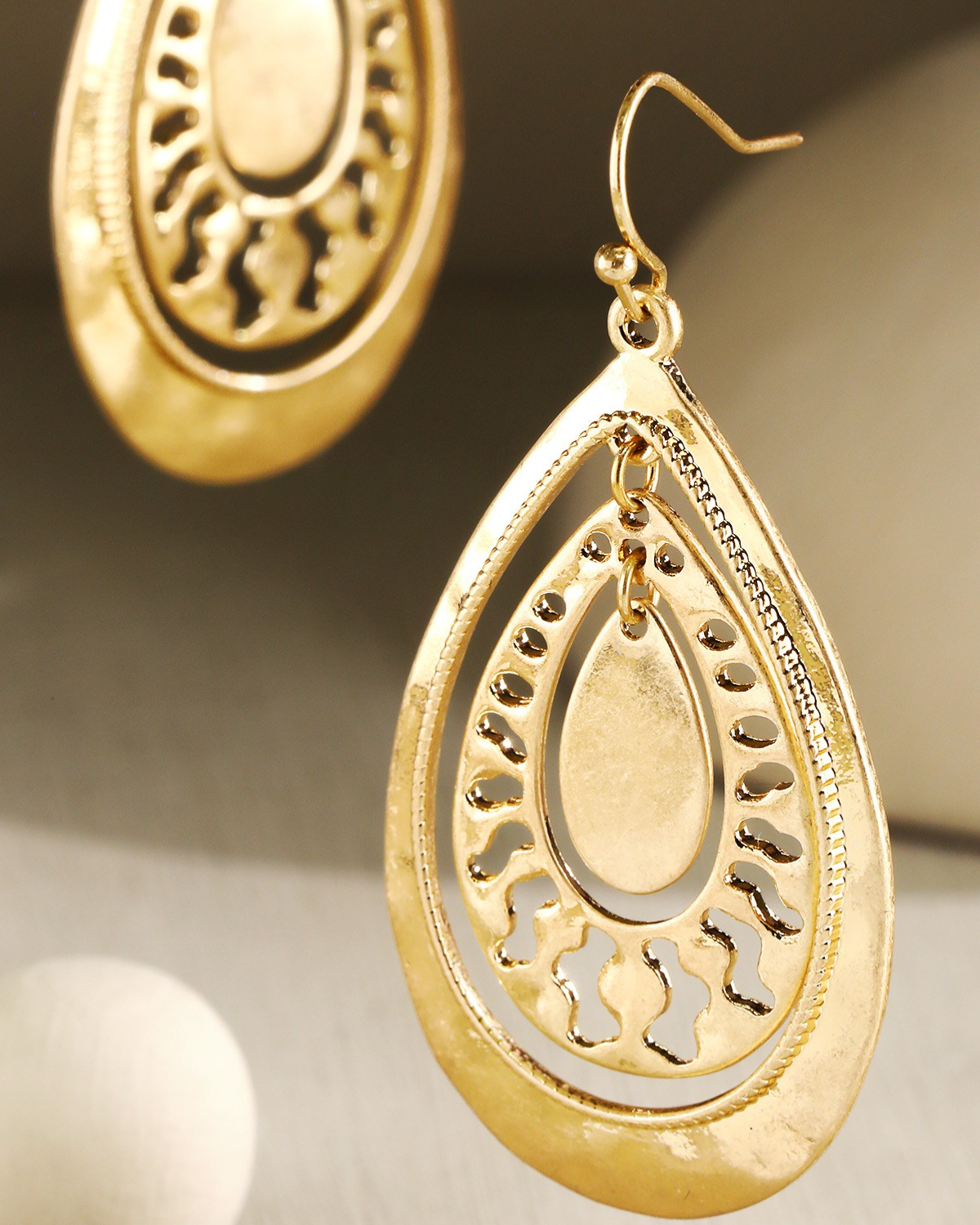 Urbanista Triple Layered Teardrop Earrings (More colors available) - B01he3888