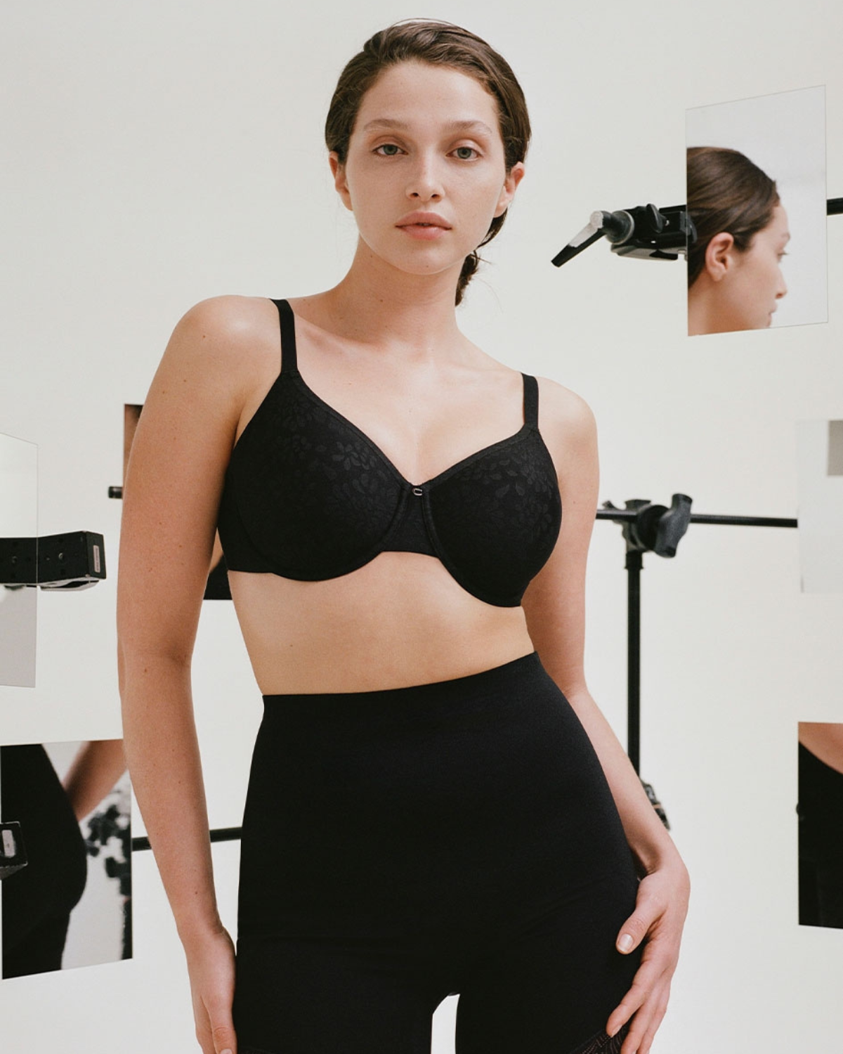 Chantelle Comfort Chic Back Smoothing Underwire Minimizer Bra - C18j20