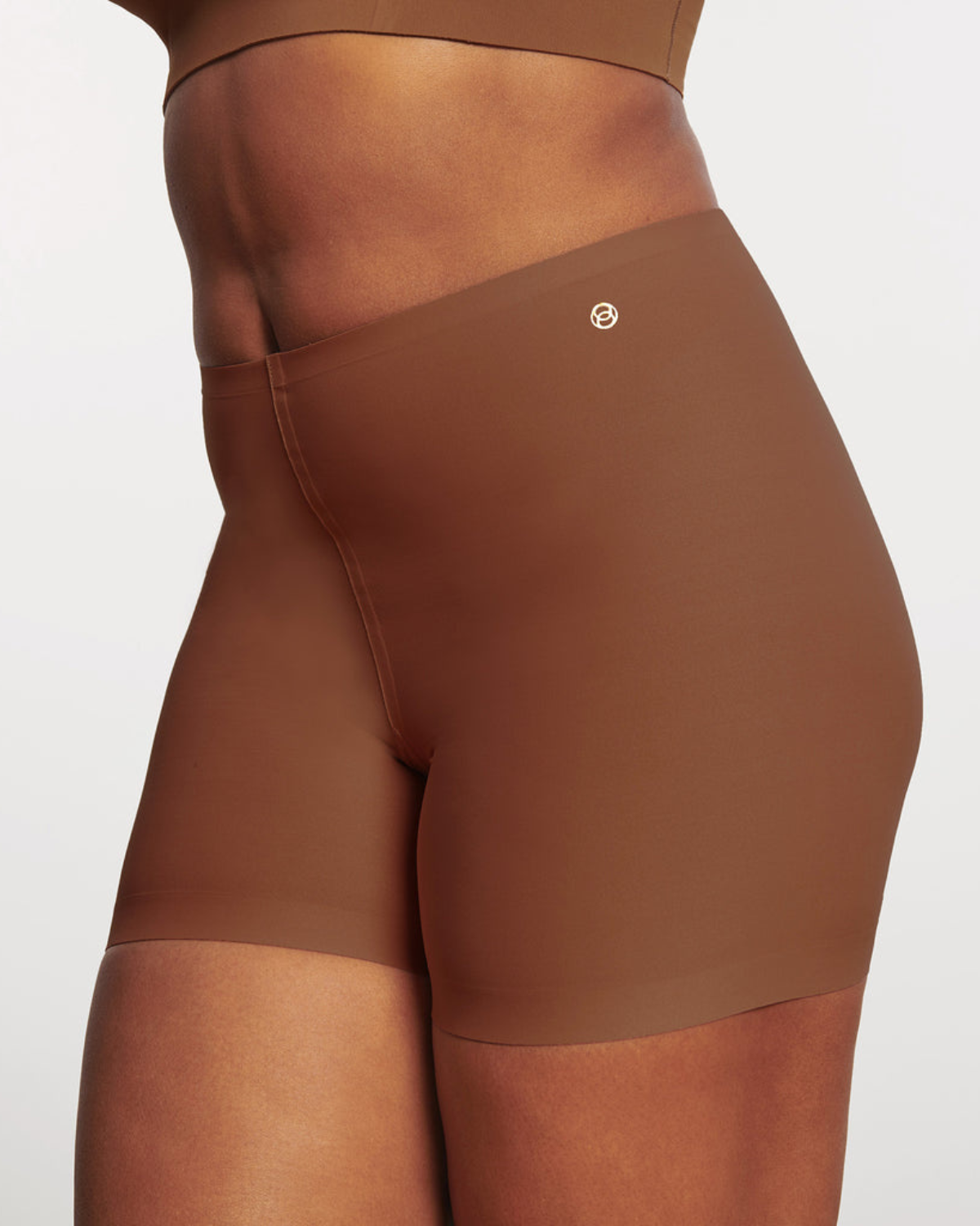 Evelyn & Bobbie Longline Girlshort (More colors available)