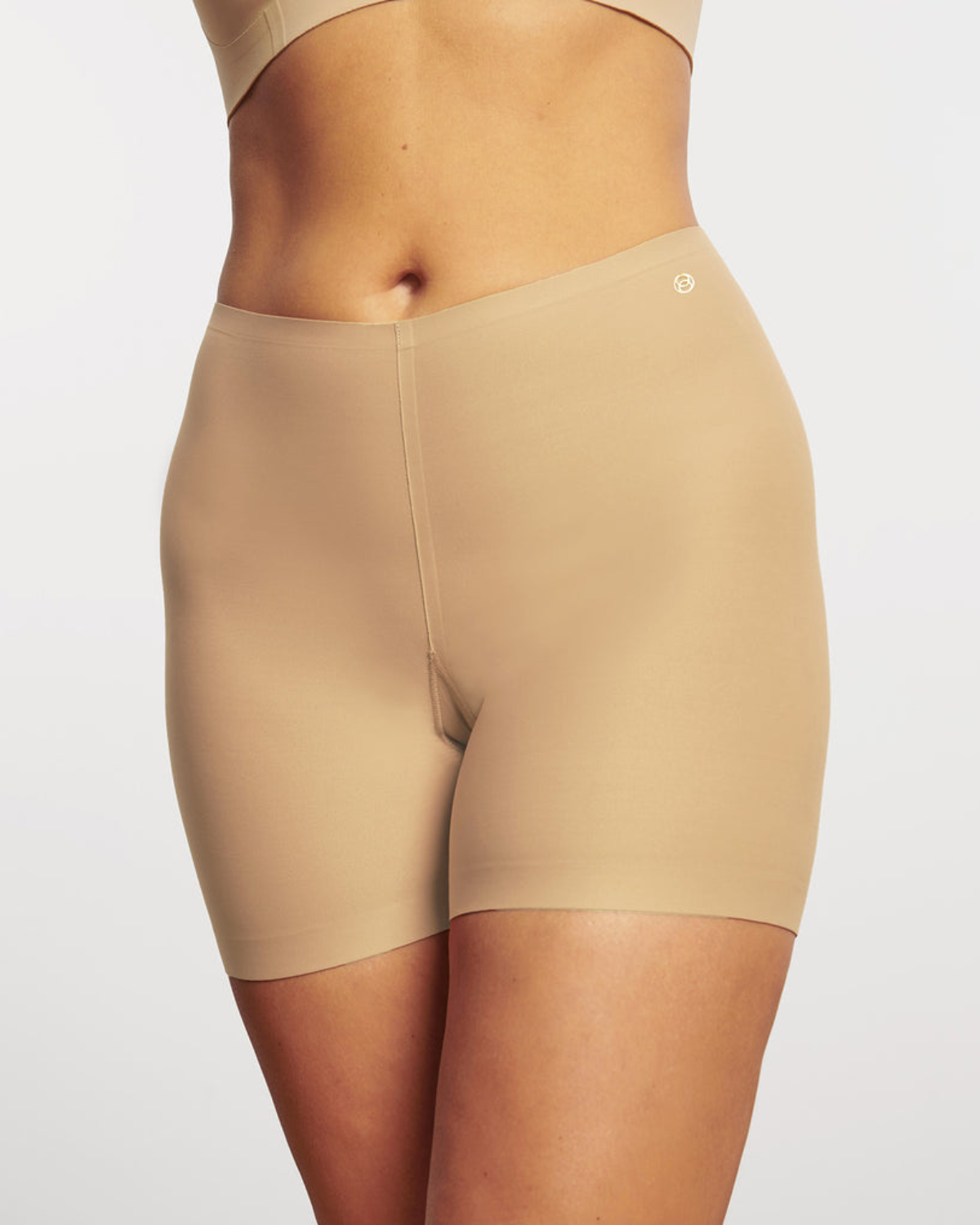 Evelyn & Bobbie Longline Girlshort (More colors available)