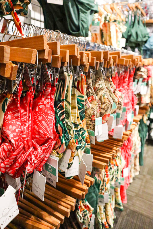 La mayor selección de trajes de baño en Long Island – Tienda familiar en Patchogue