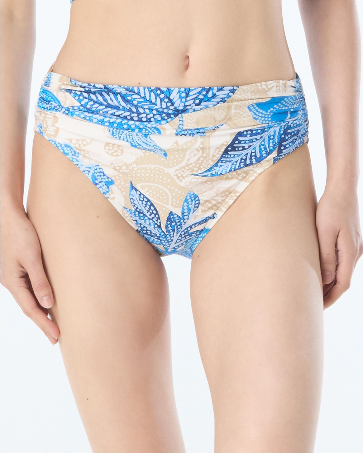 2025 Carmen Marc Valvo Samara Shirred Bikini Brief - C6t223