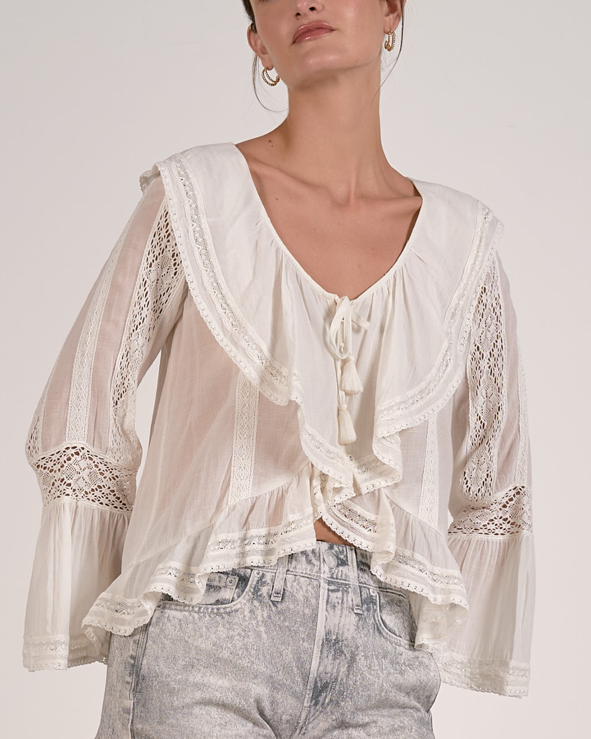 Elan Long Sleeve Ruffle Top - Wl11663