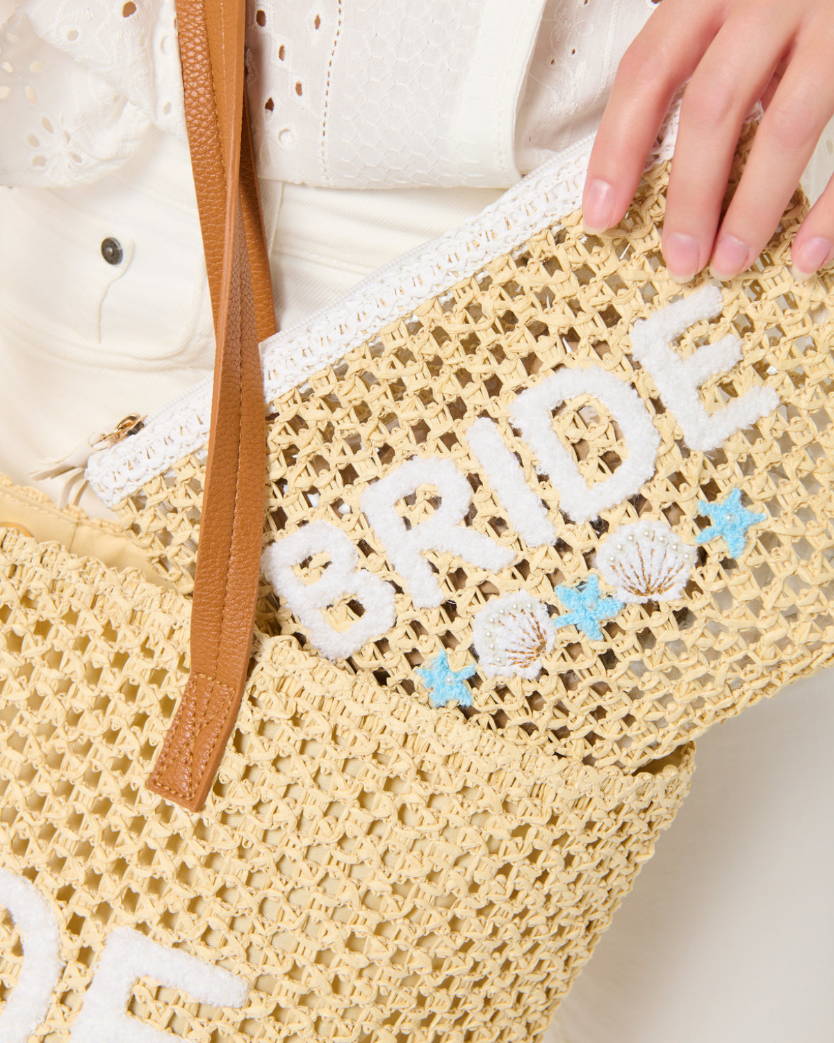 Shiraleah Bride Shell Zip Pouch - 02-02-065