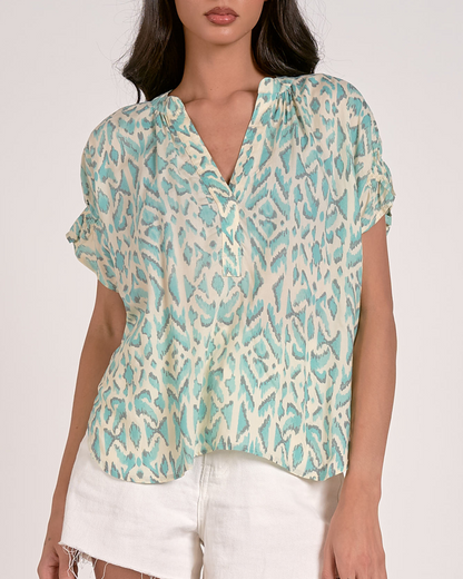 2025 Elan Short Sleeve V Neck Top - VIP11392