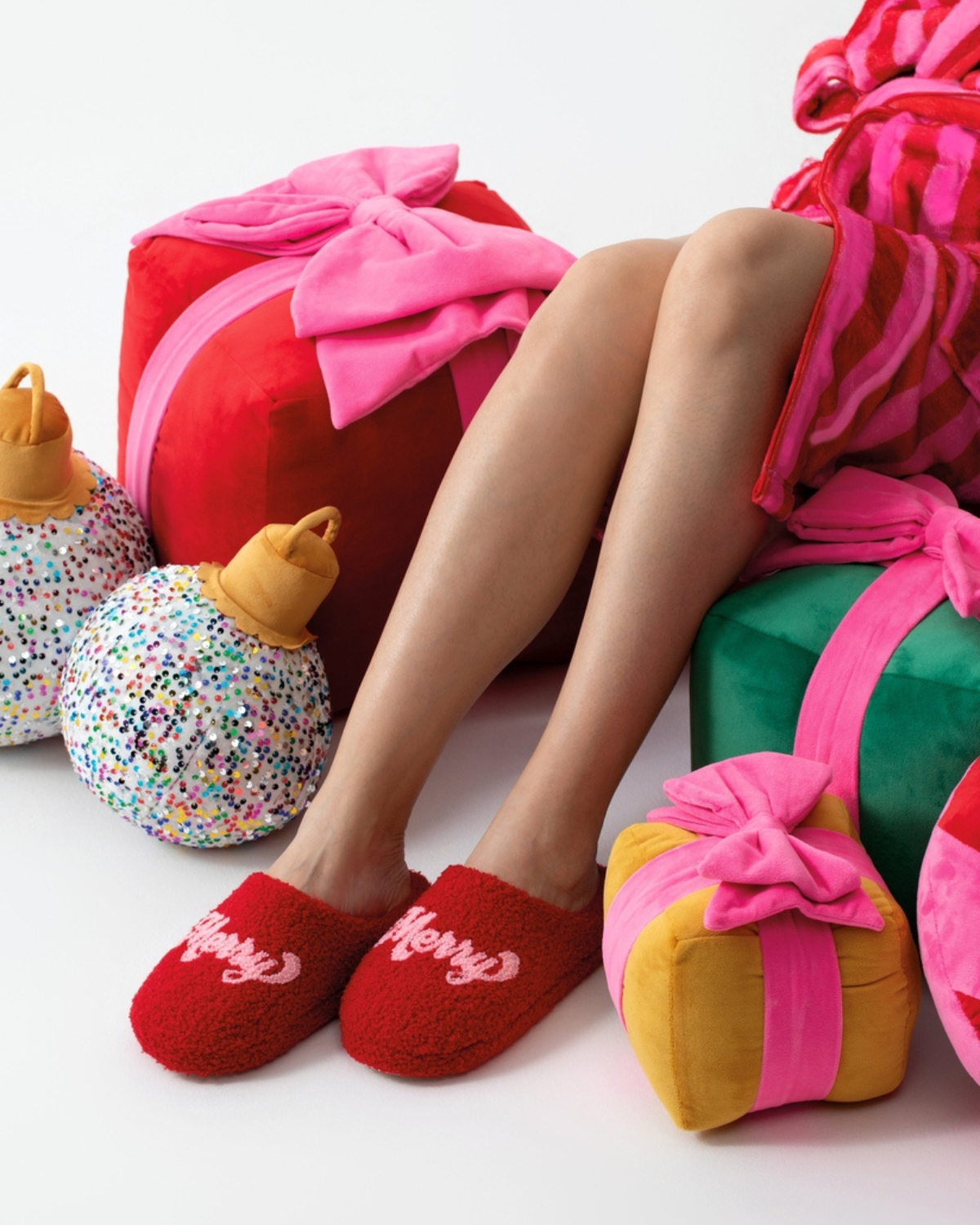 Shiraleah Merry Merry Slippers - 33-28-130