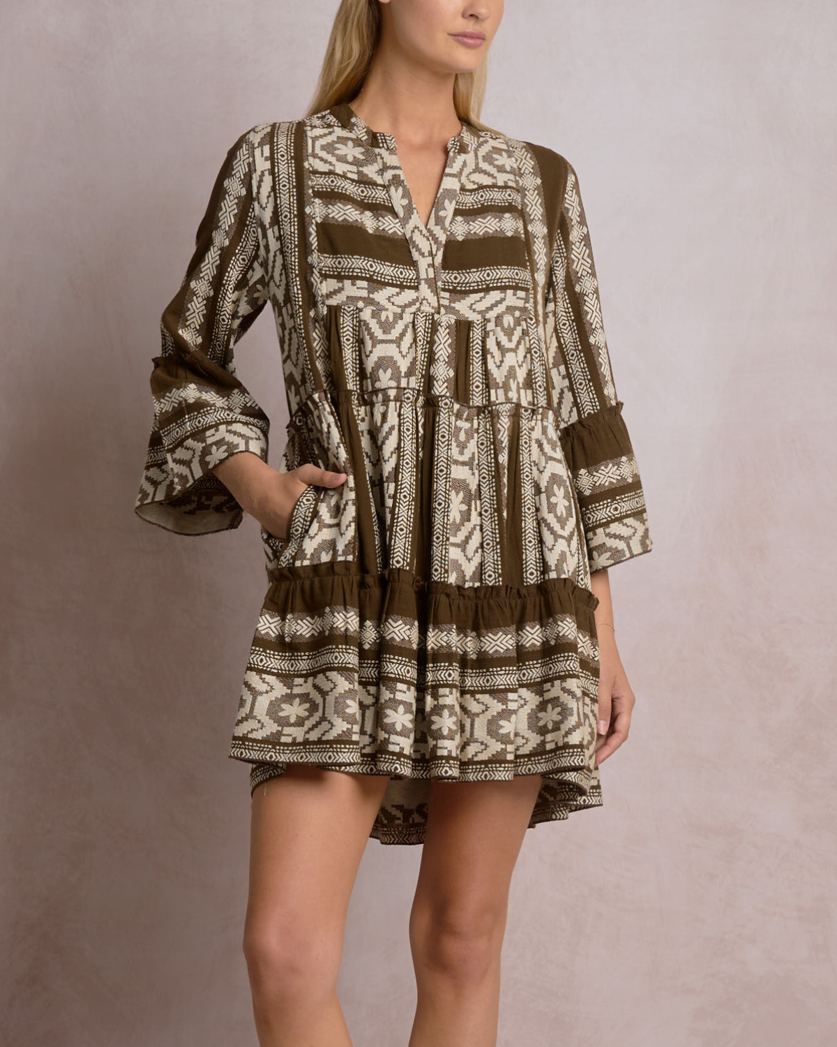 Elan Woven Flowy Dress w/ Pockets - CPE5570