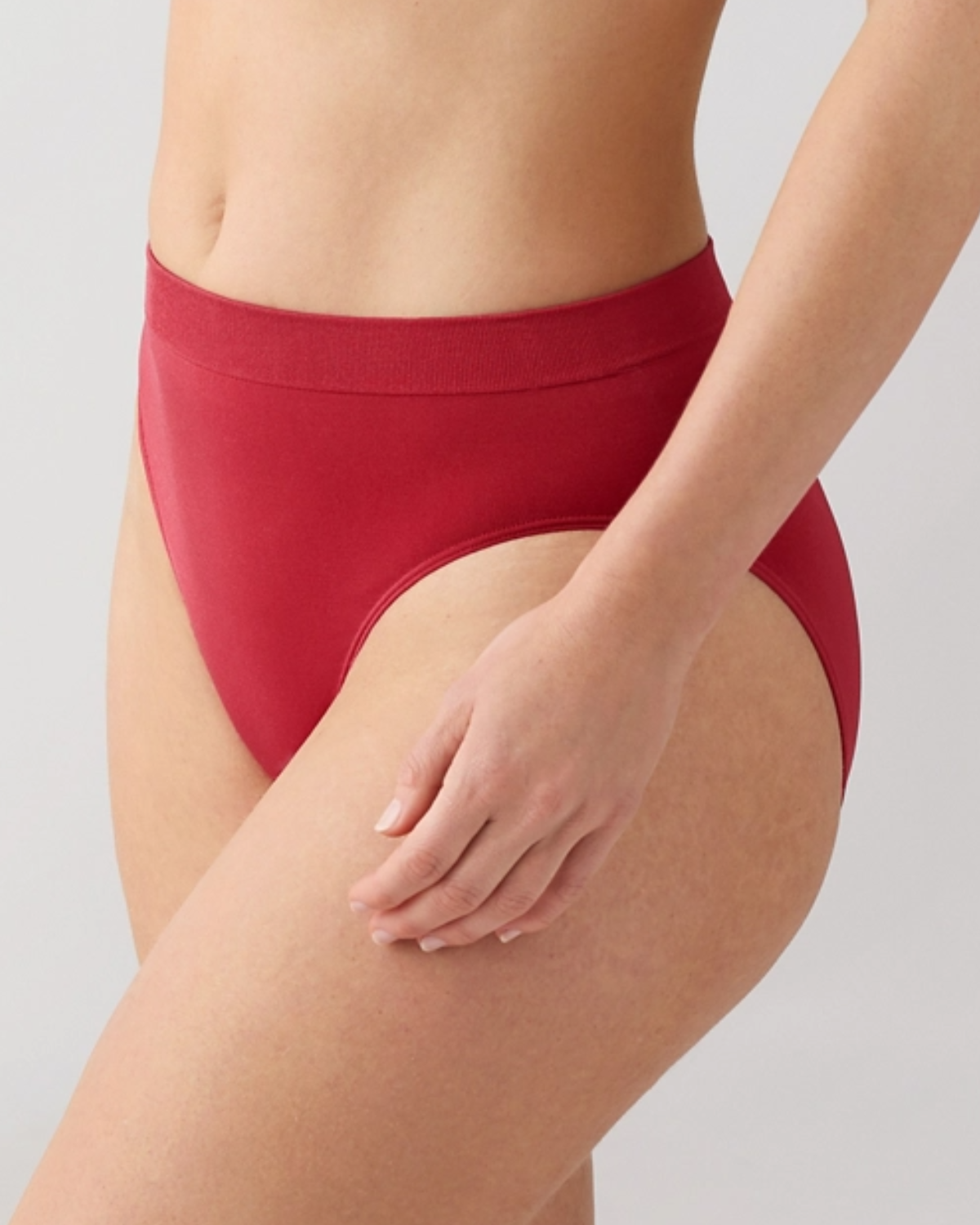 Wacoal B-Smooth Seamless Hi-Cut Brief (More colors available) - 834175 - Regina Red