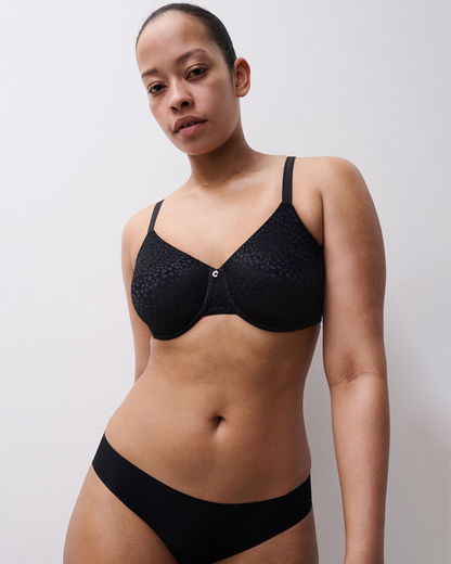 Chantelle Magique Seamless Unlined Minimizer - C19UM1
