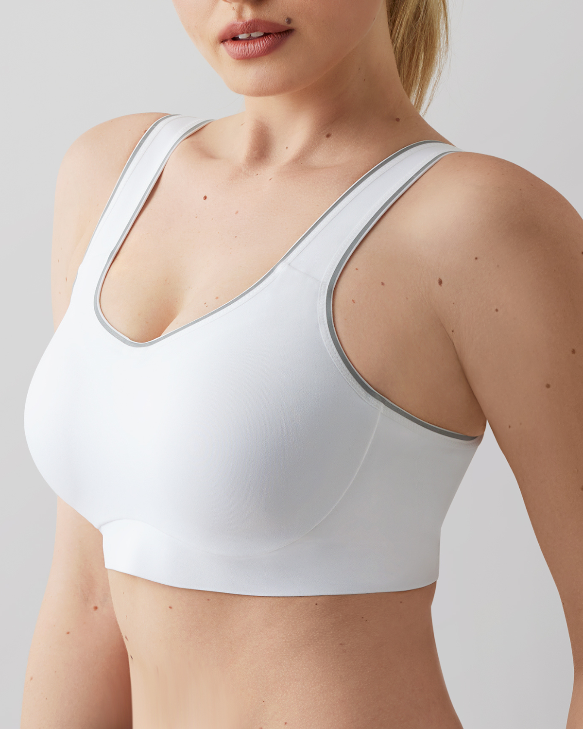 Wacoal Sydney Sport Underwire Bra (More Colors Available) - 855302