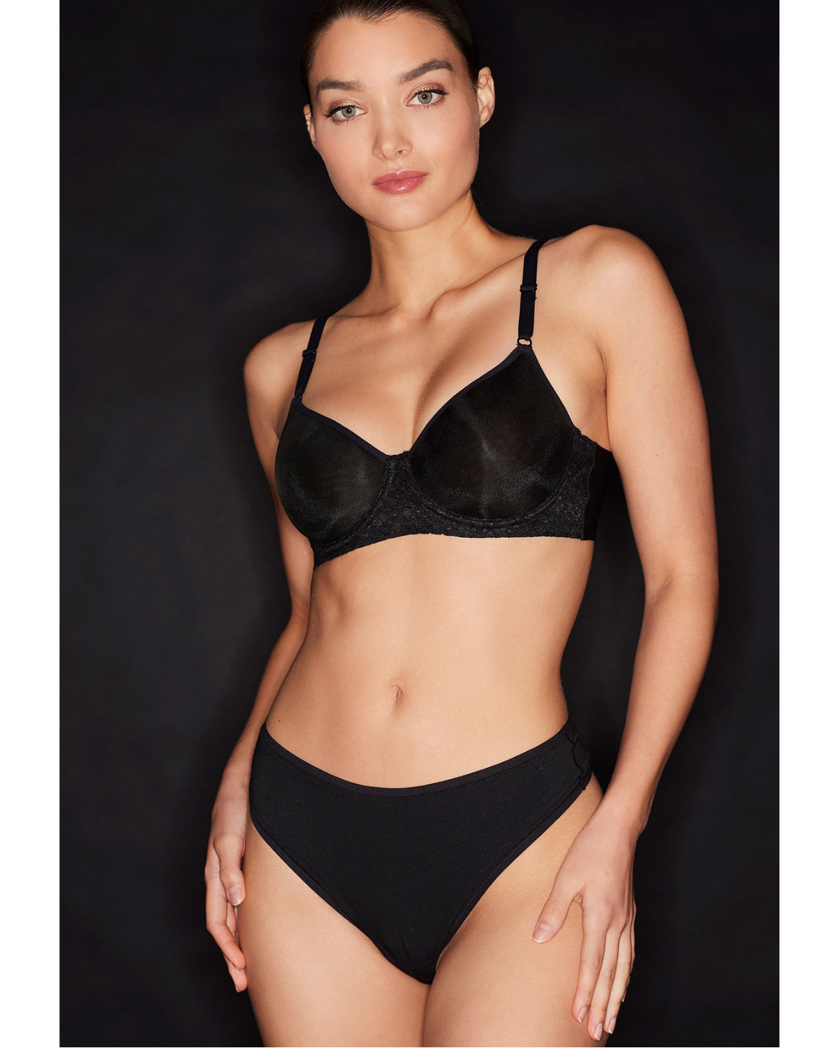 Natori Harmony Smooth Back Spacer Underwire Bra (More colors available) - 721347