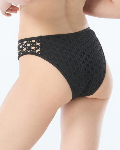 2025 Carmen Marc Valvo Living Paradise Crochet Bikini Bottom - C21967